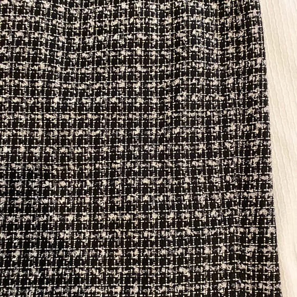 Talbots black wool skirt - Picture 2 of 9